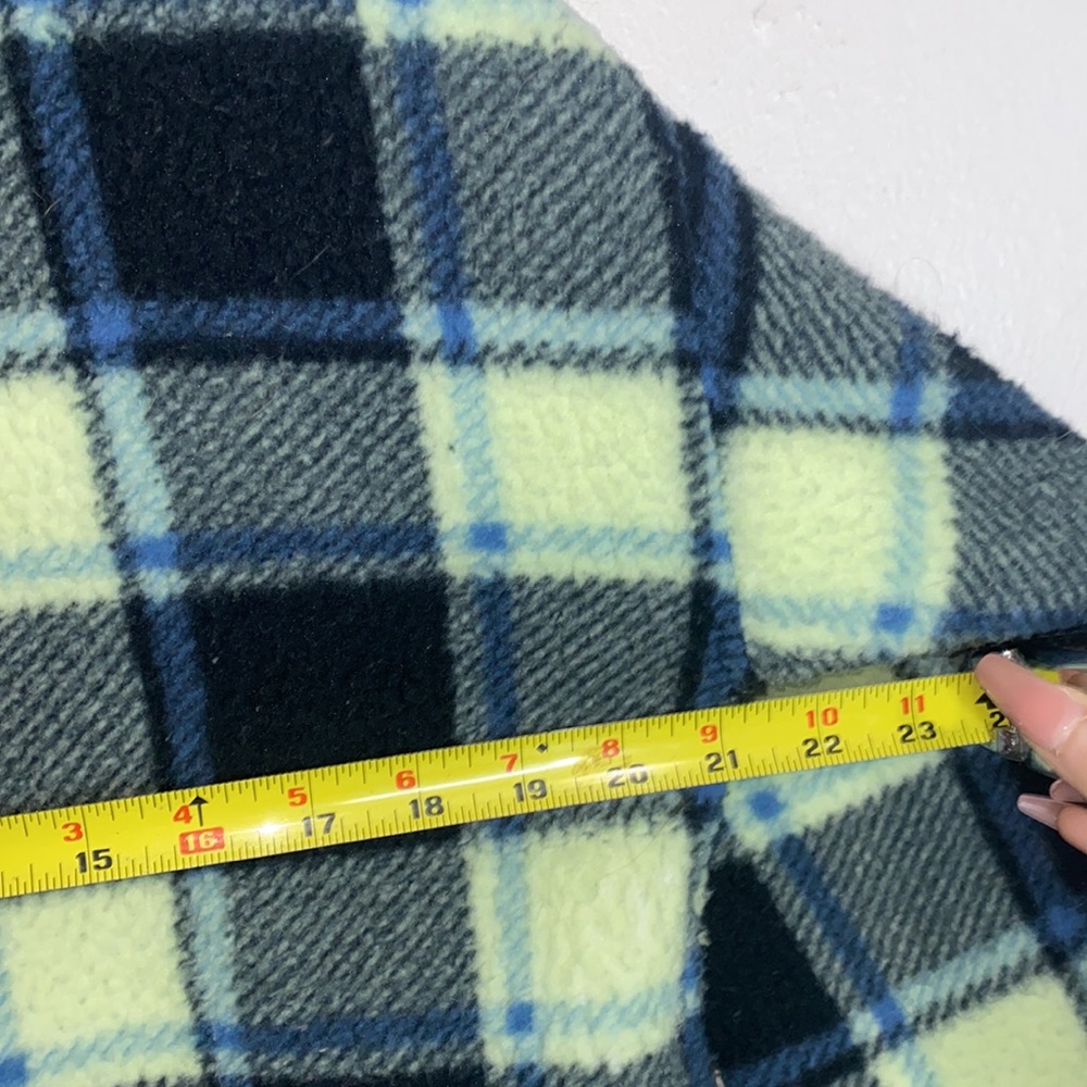 🎱American Eagle Plaid Pullover! - Picture 8 of 8